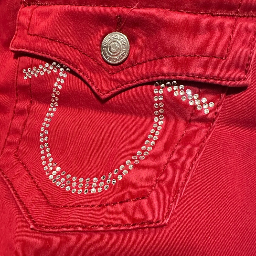 True Religion - Picture 2 of 3